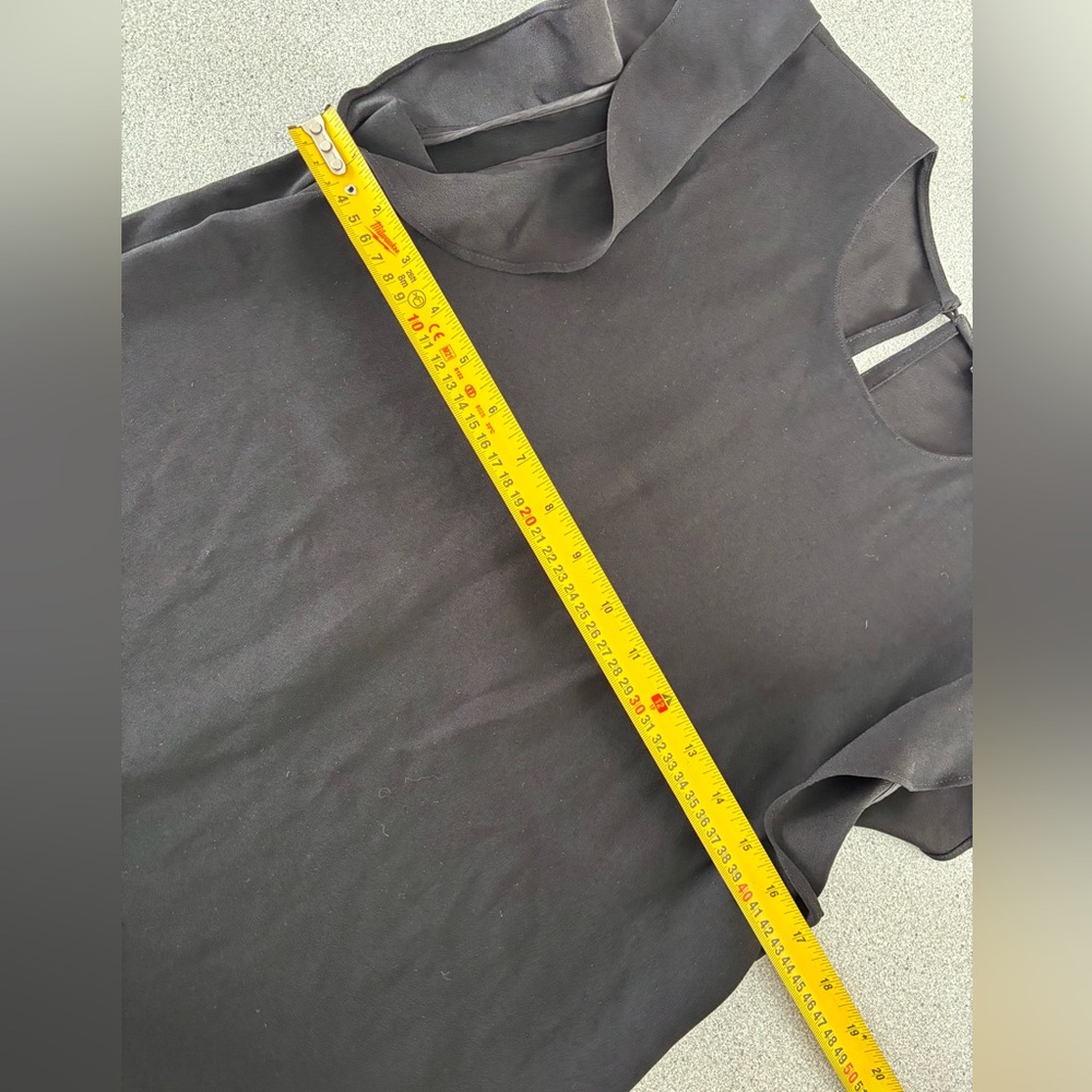 Babaton Black Ruffle Sleeve Blouse Japanese Fabric Size Small Minimalist Office - Picture 8 of 9